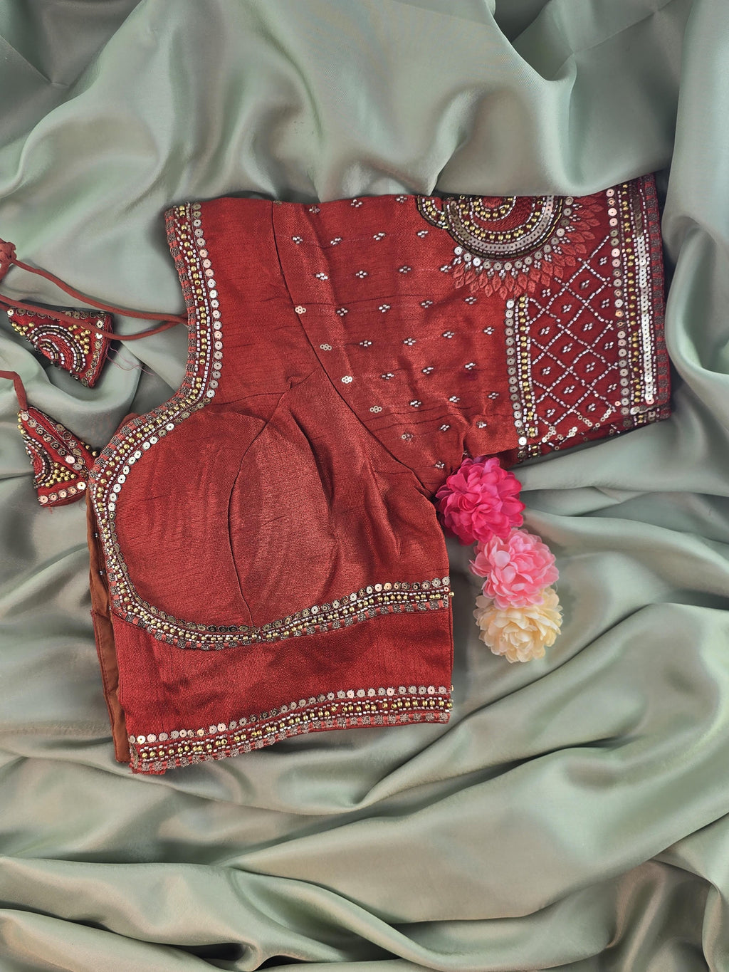 Setmundu and Readymade Blouse  Combo
