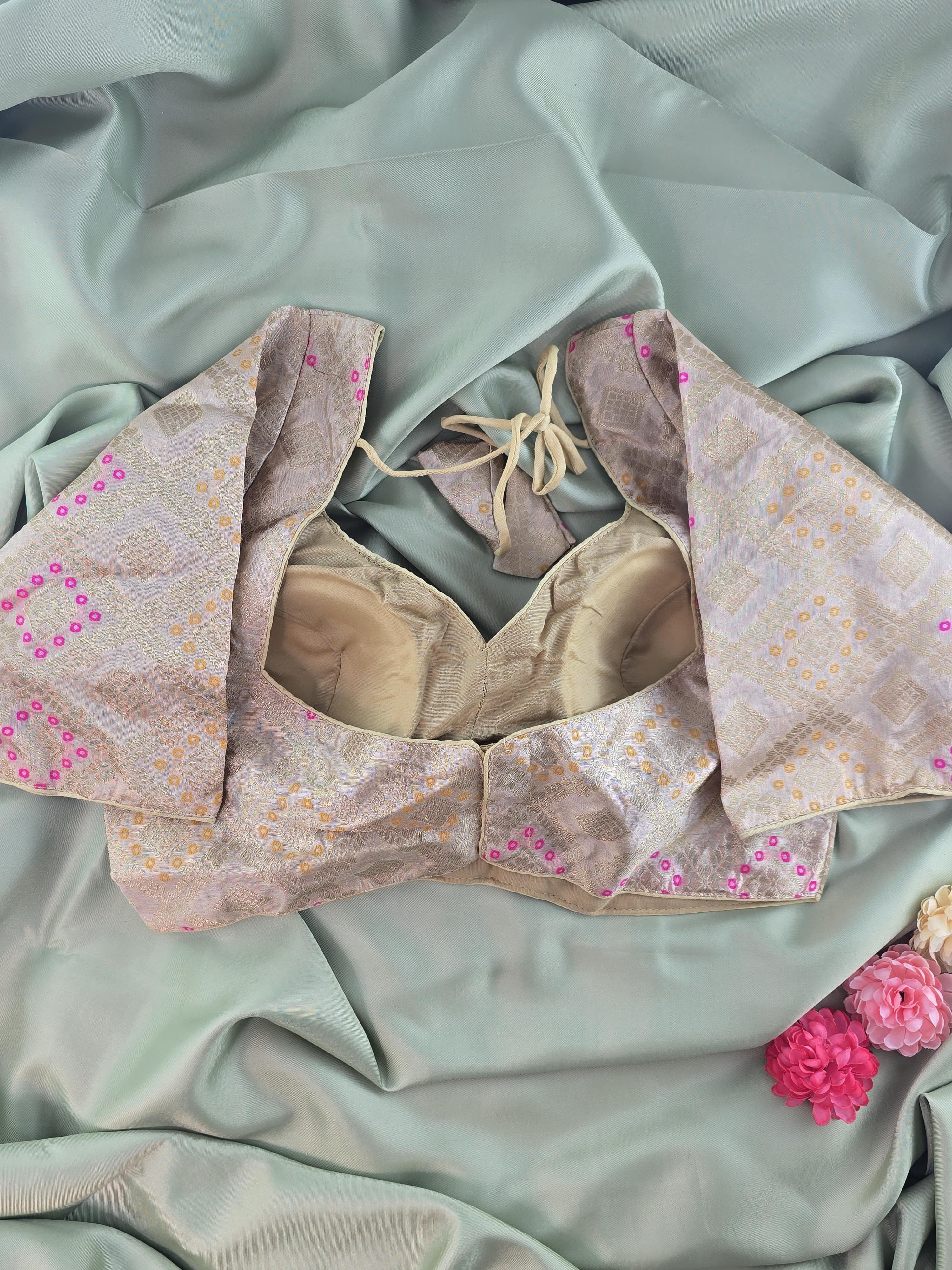 Setmundu and Readymade Blouse  Combo
