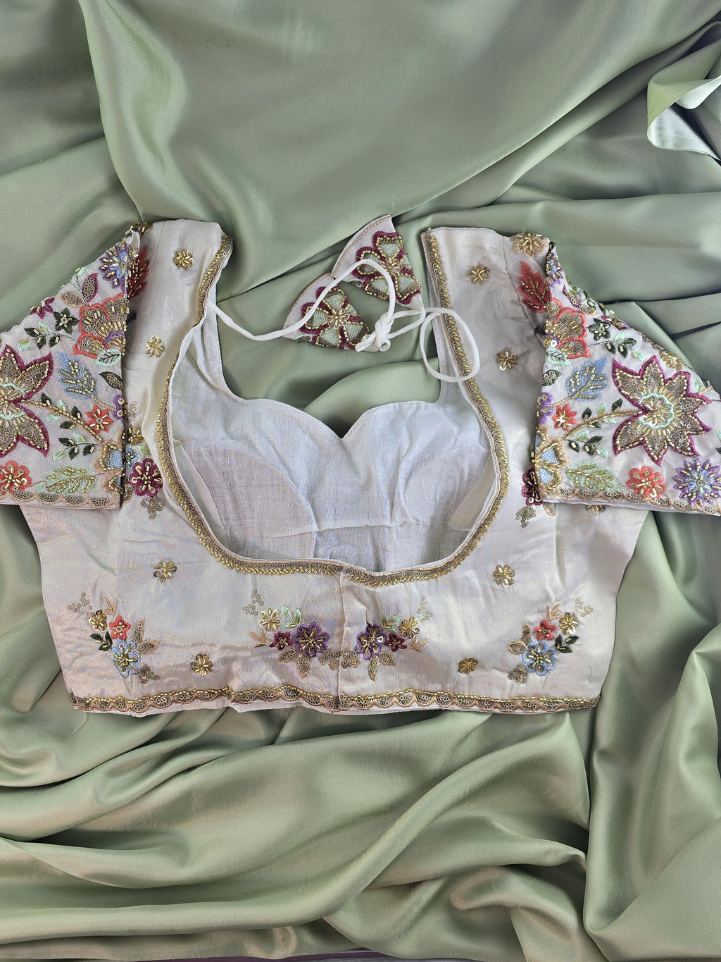 Setmundu and Readymade Blouse  Combo