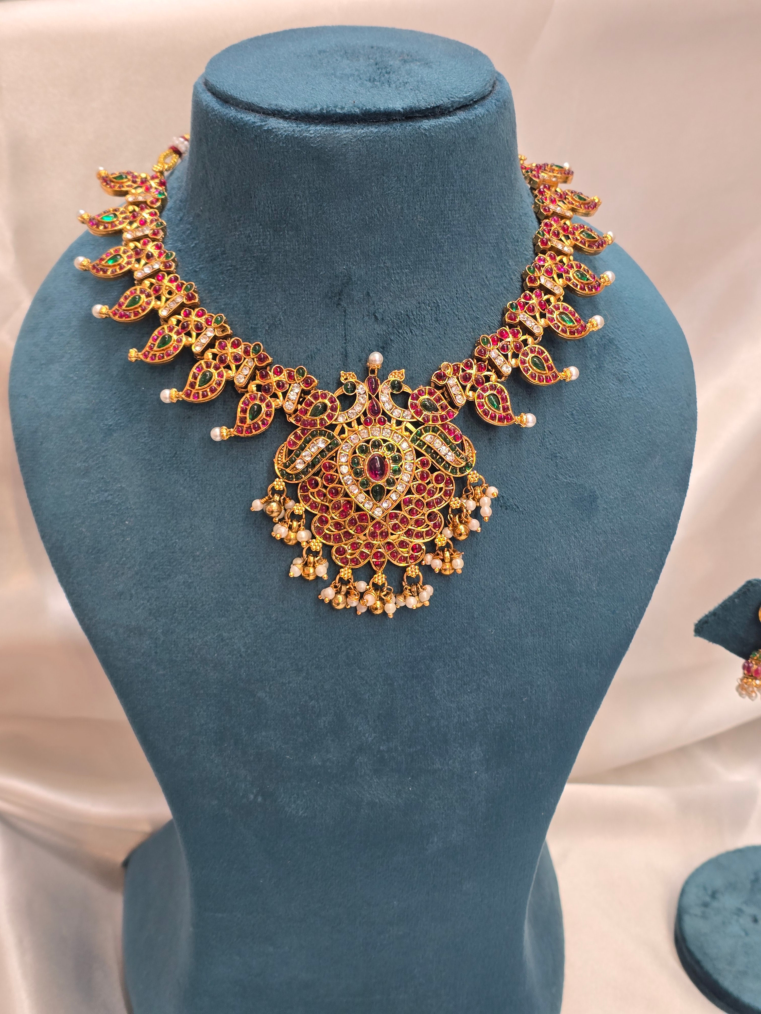Necklace with earrings