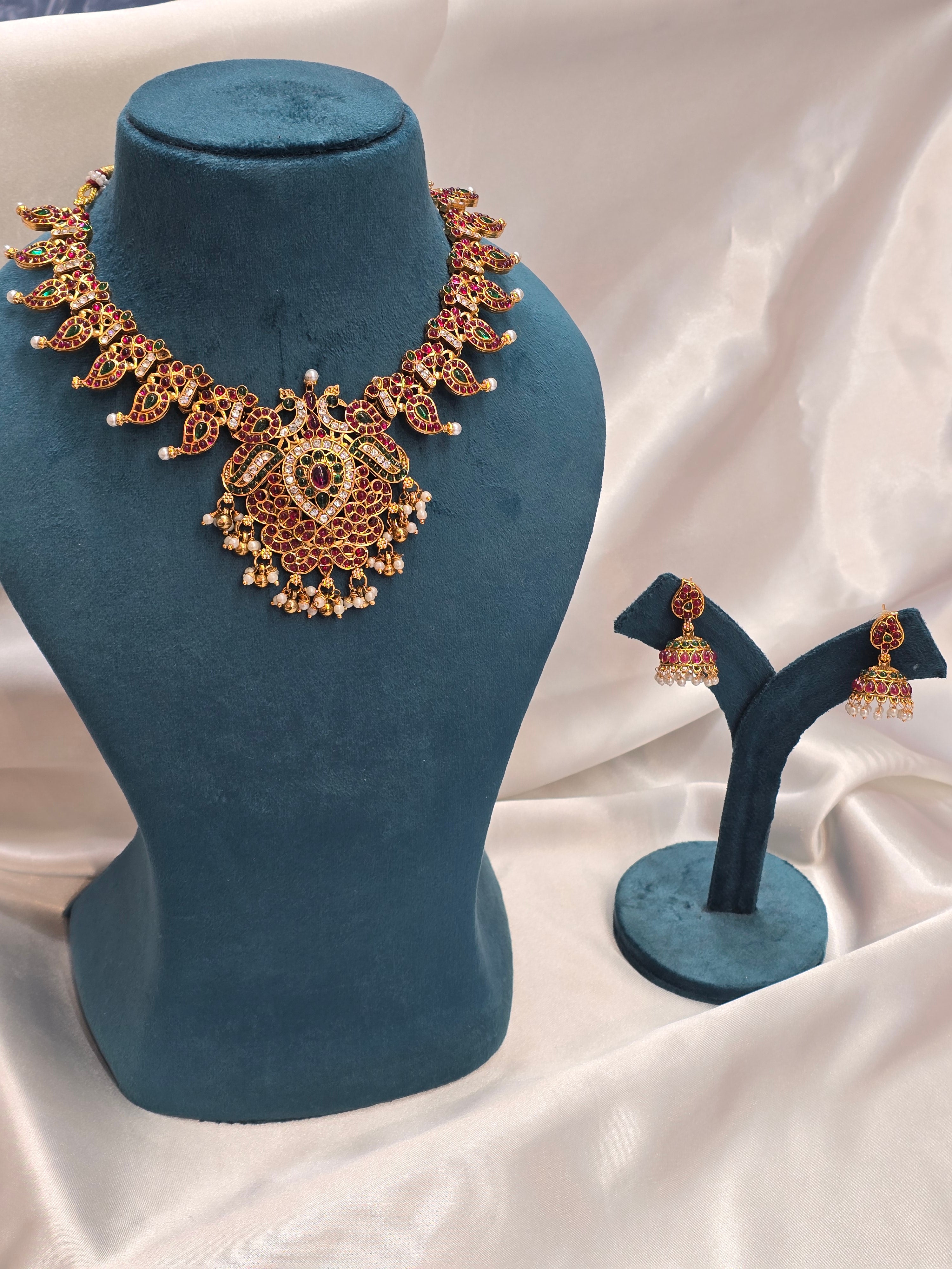 Necklace with earrings