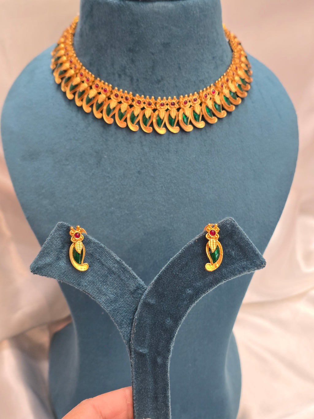 Necklace with earrings