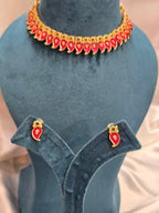 Neckalce wit earrings
