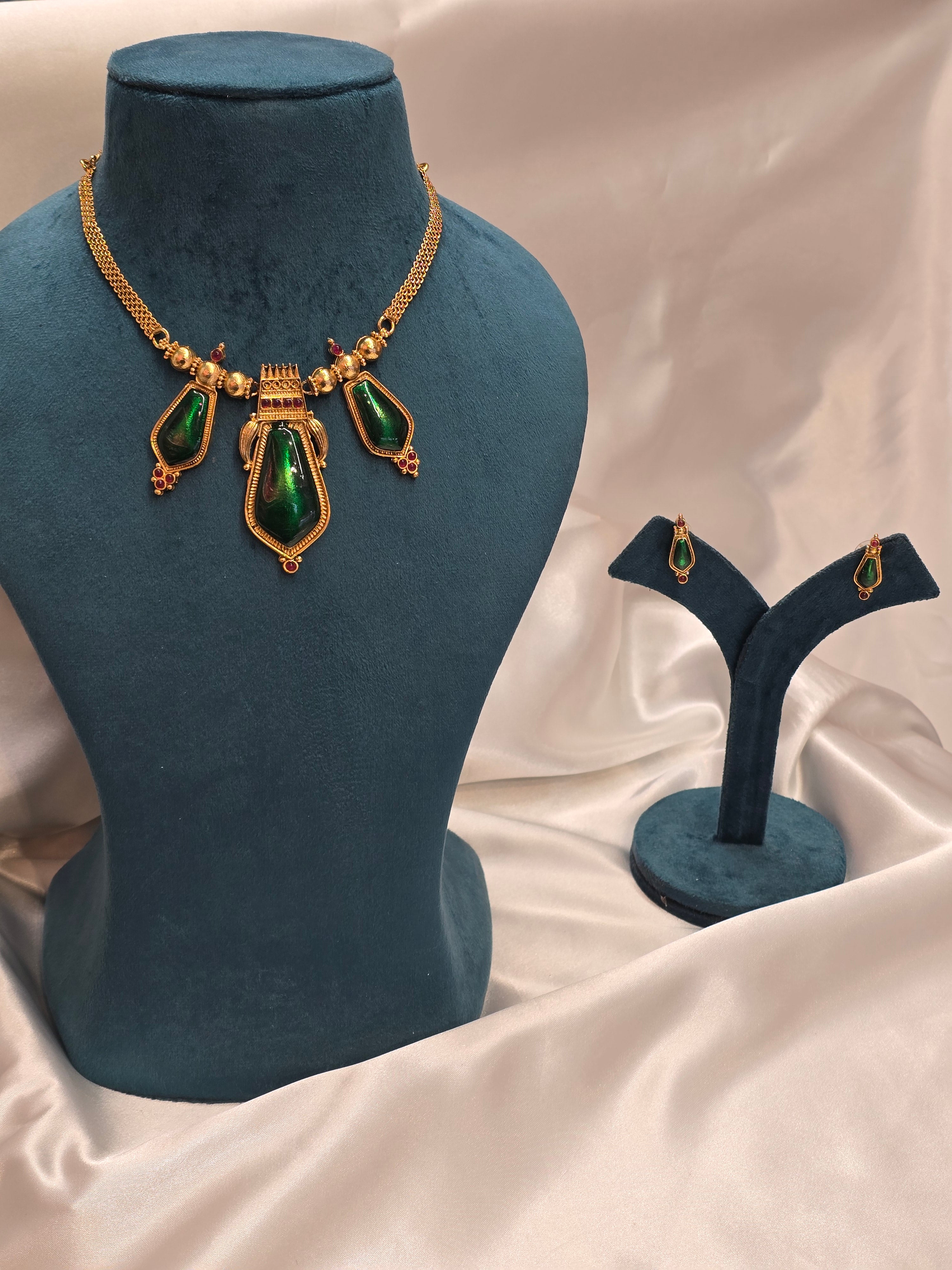 Necklace with earrings