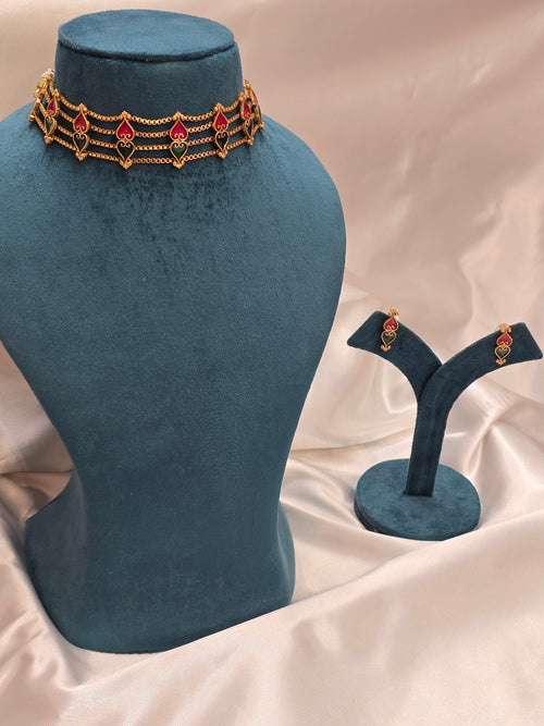 Choker set