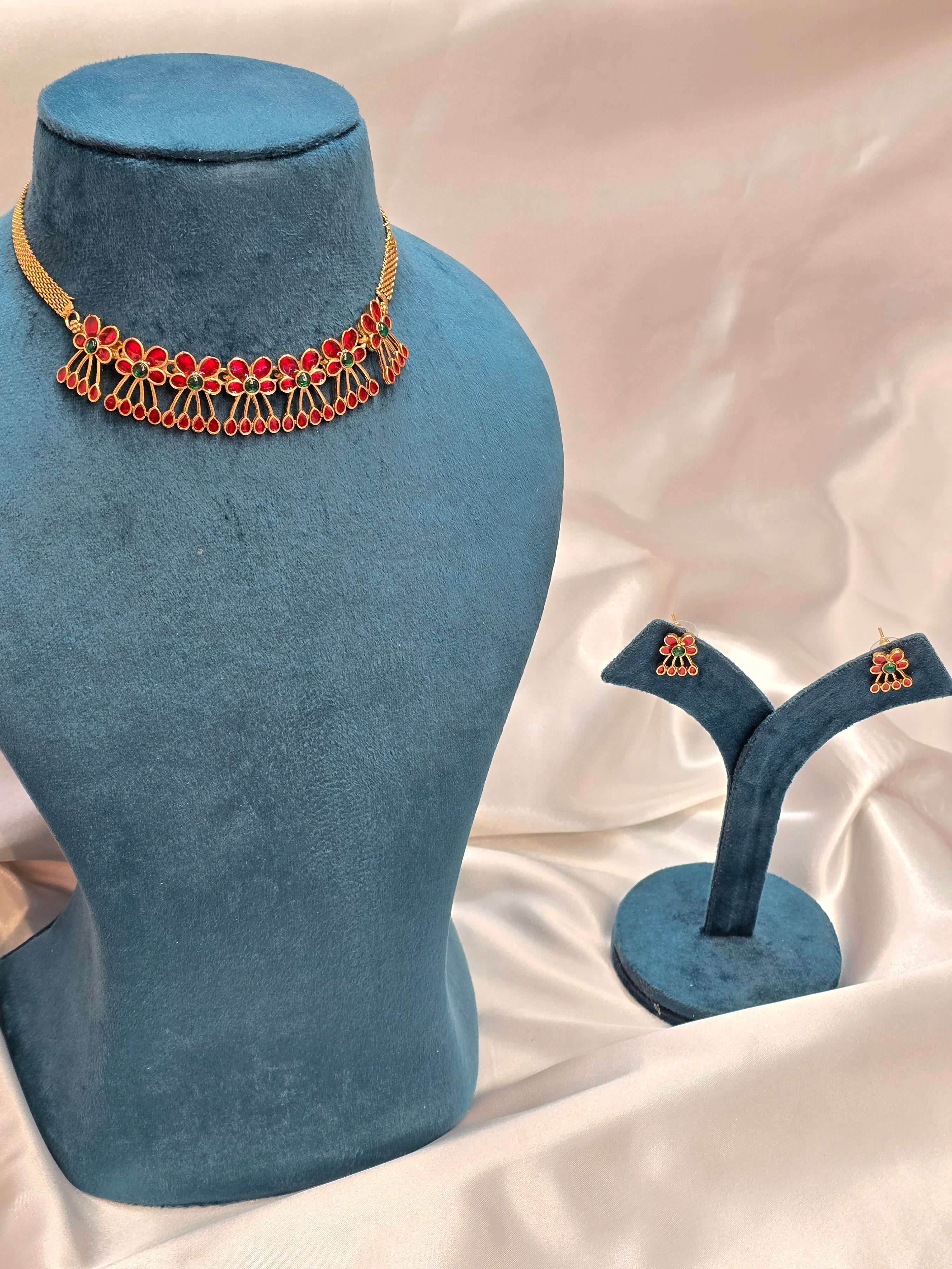 Necklace set