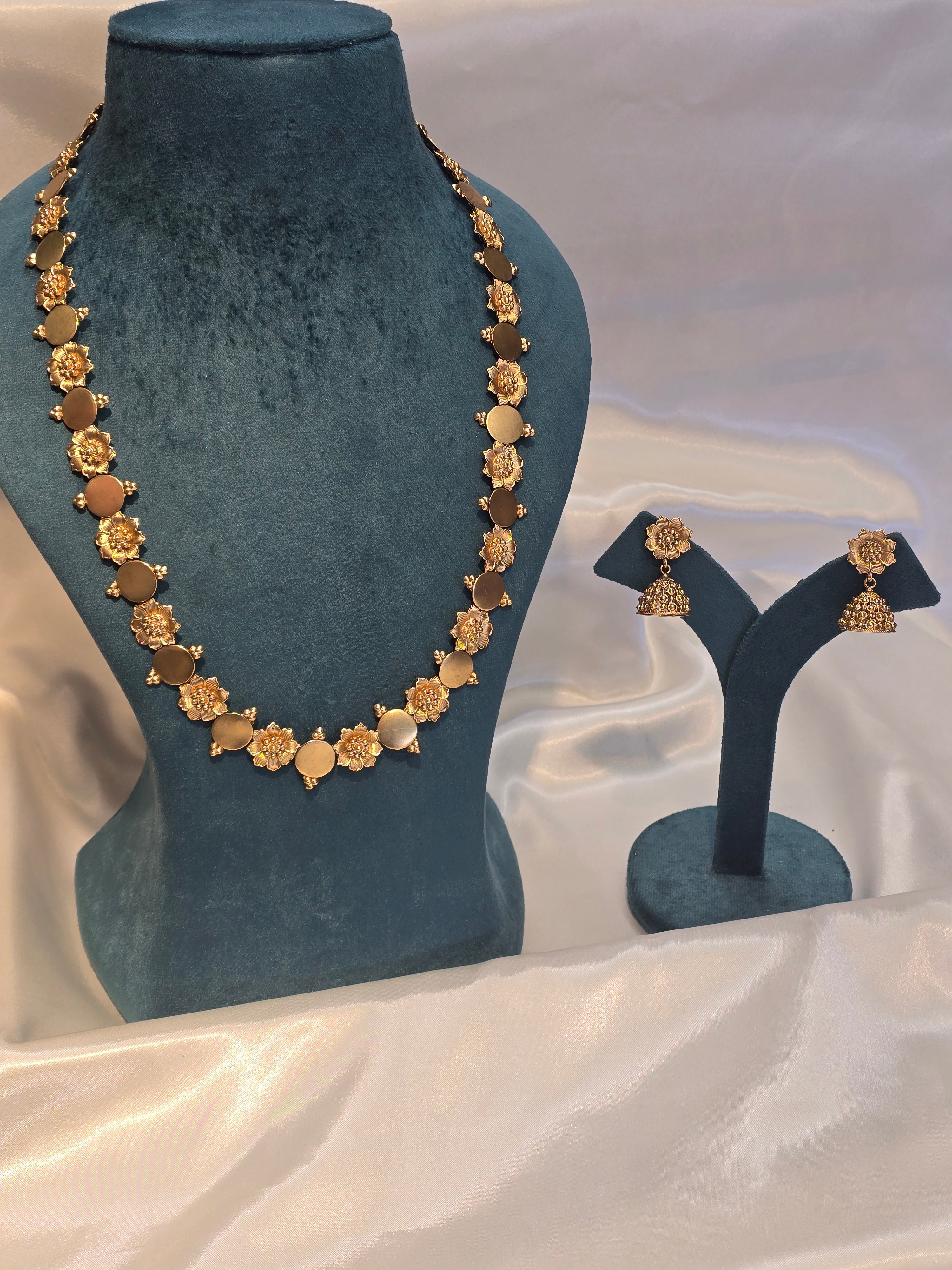 Long necklace set