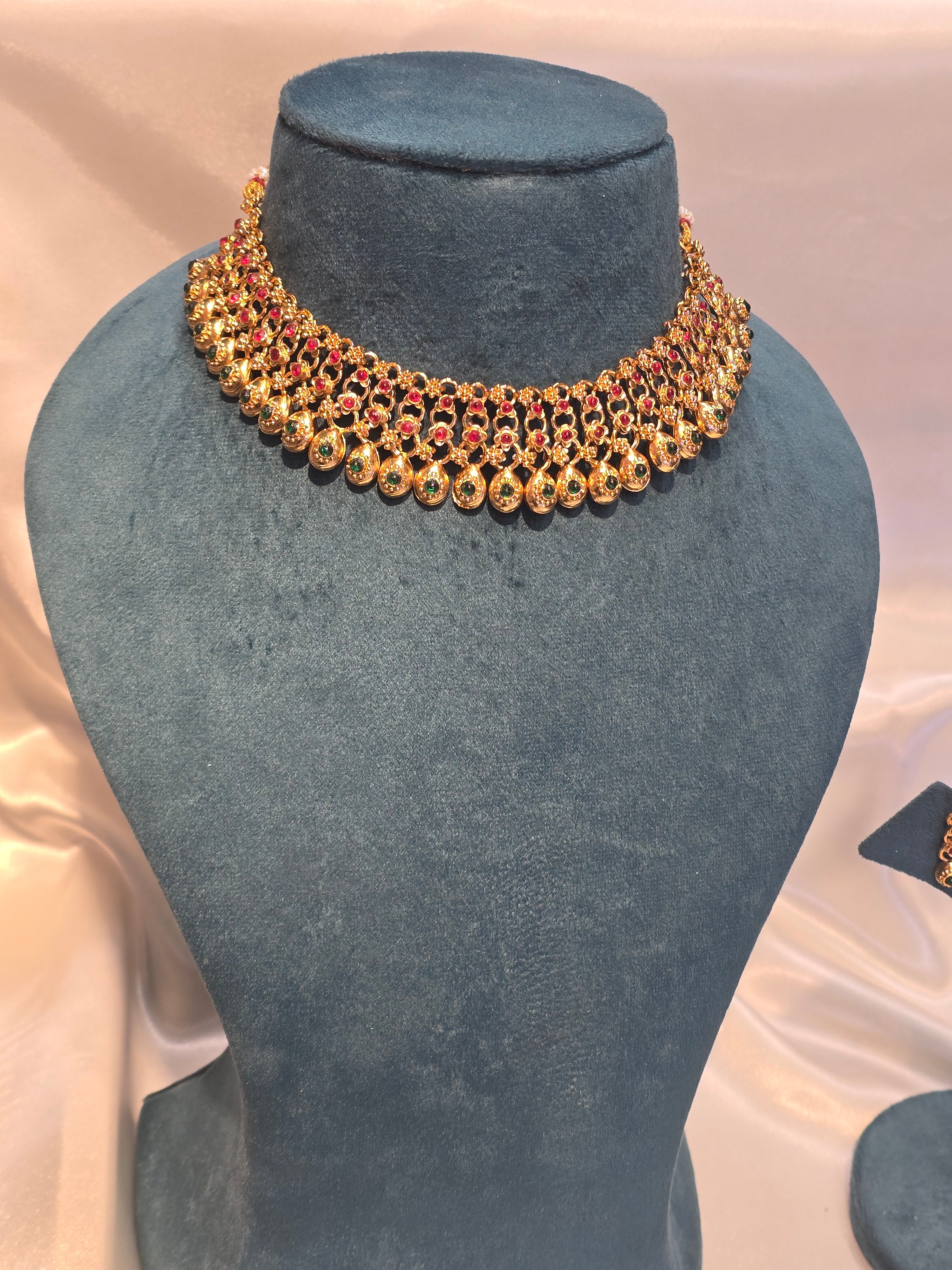 Necklace with earrings