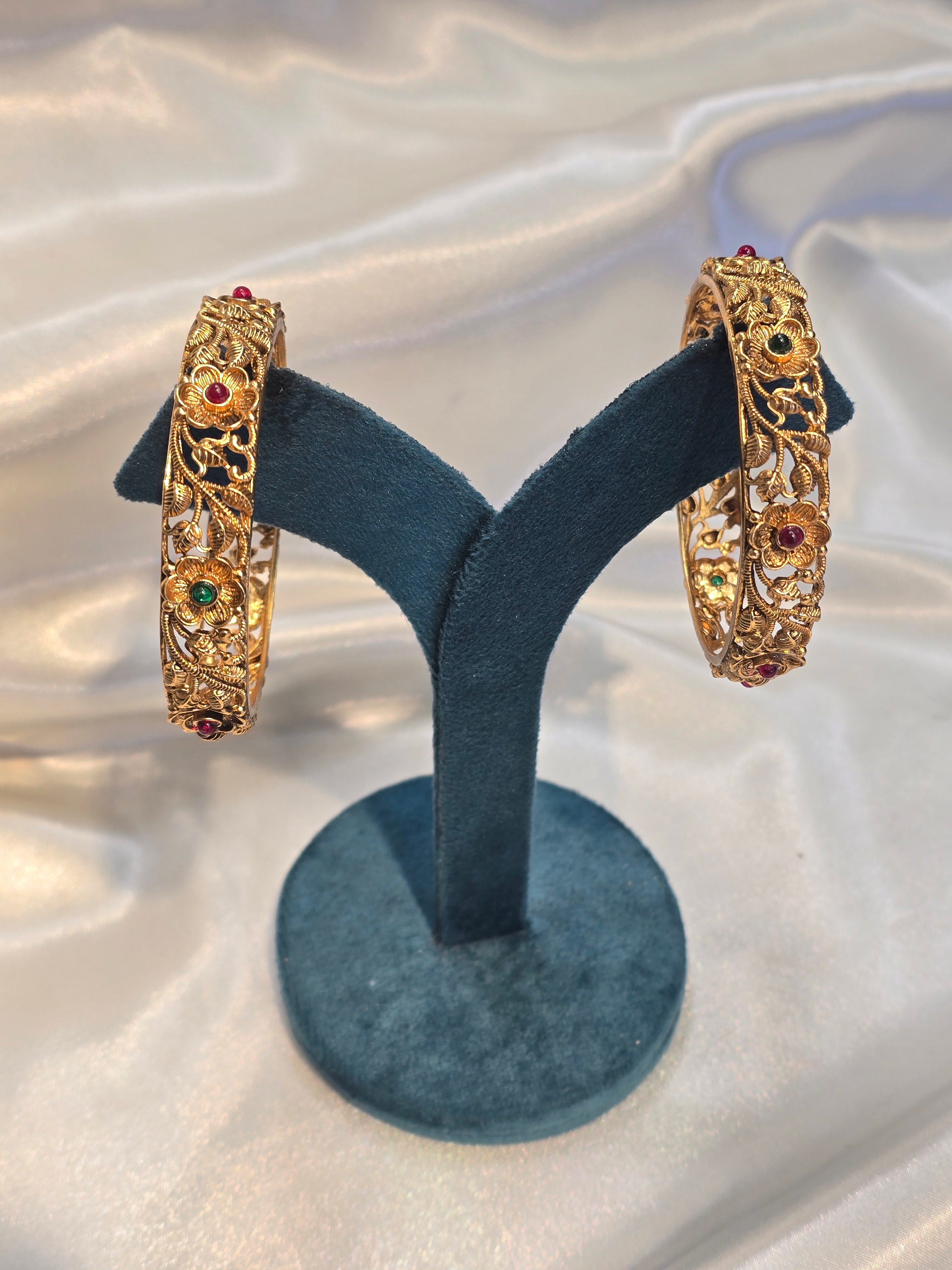 Bangle set
