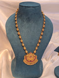 Long necklace with earrings