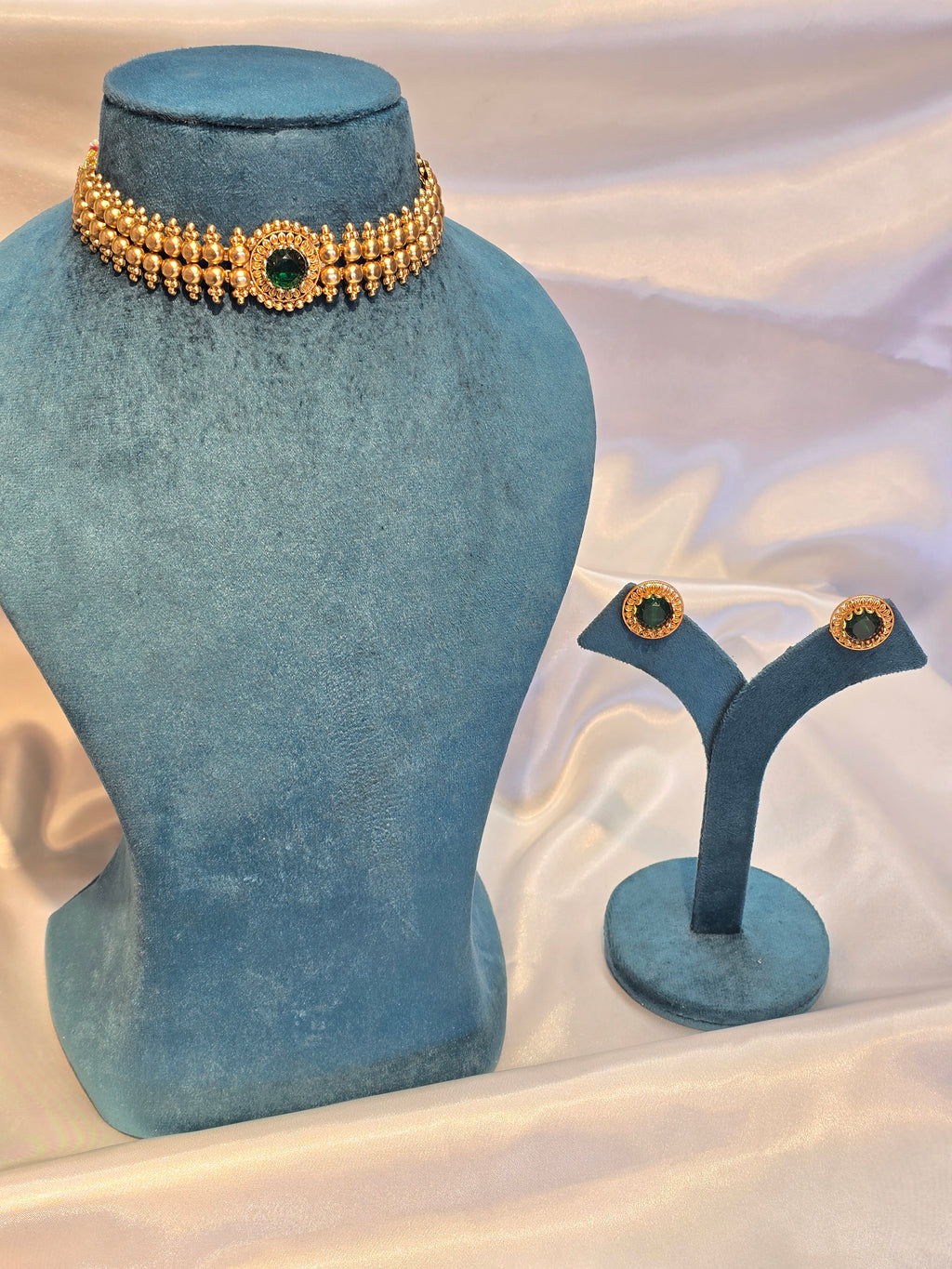 Necklace with earrings