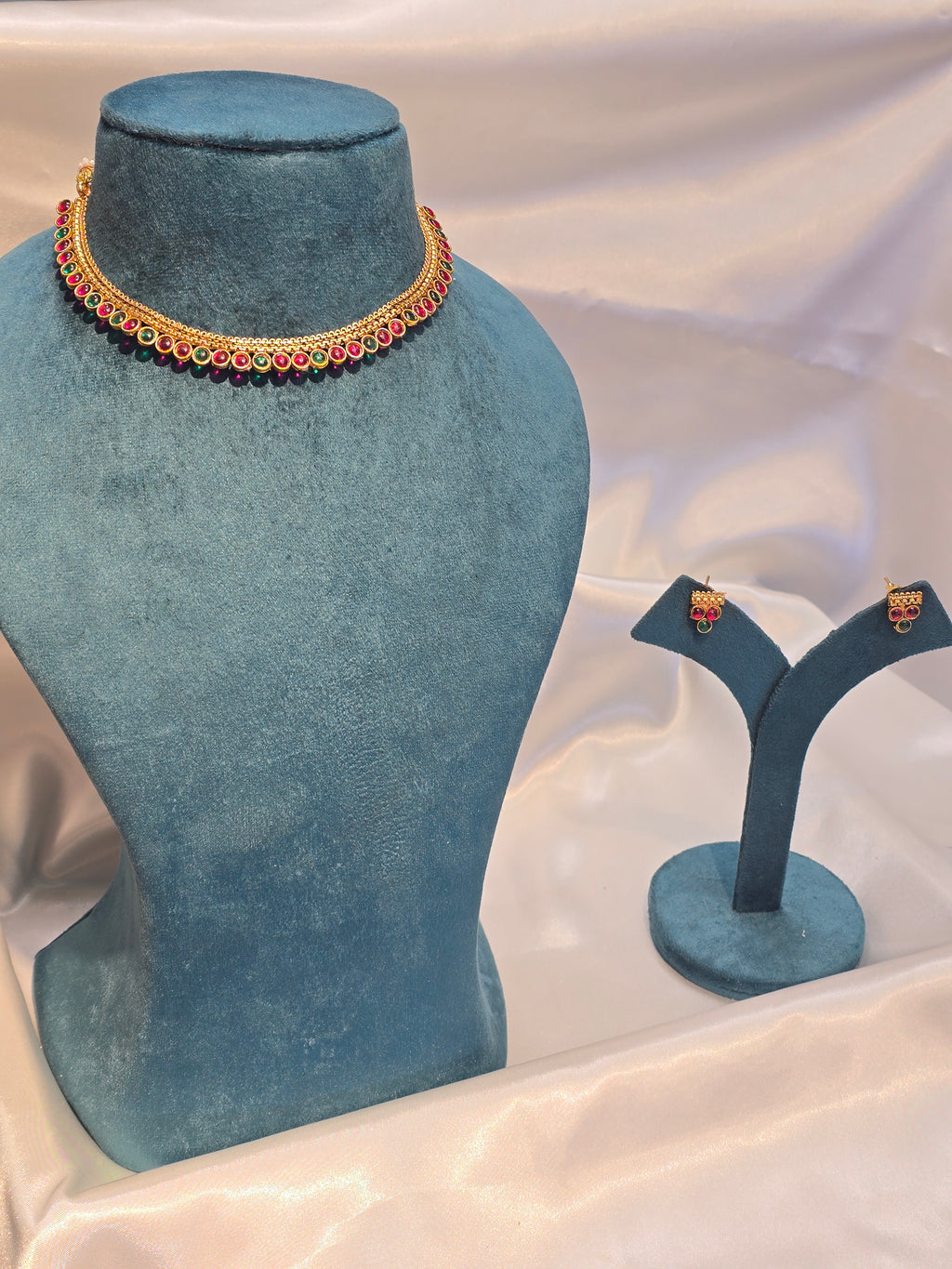 Necklace with earrings