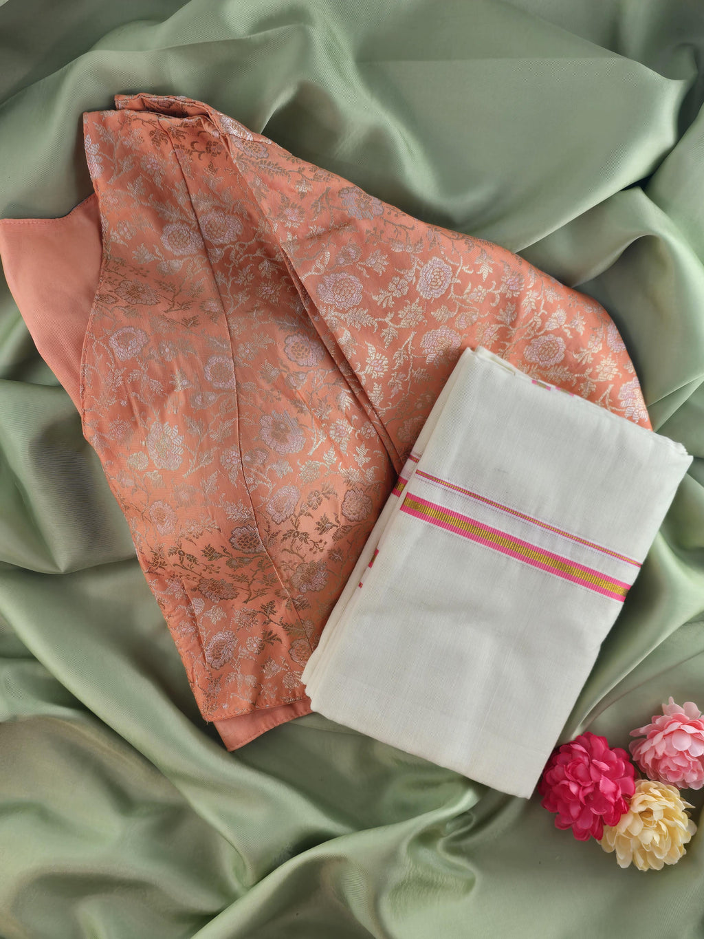 Setmundu and Readymade Blouse  Combo