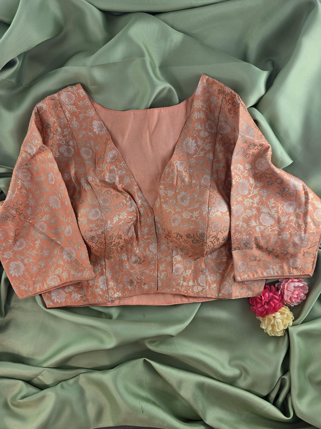 Setmundu and Readymade Blouse  Combo