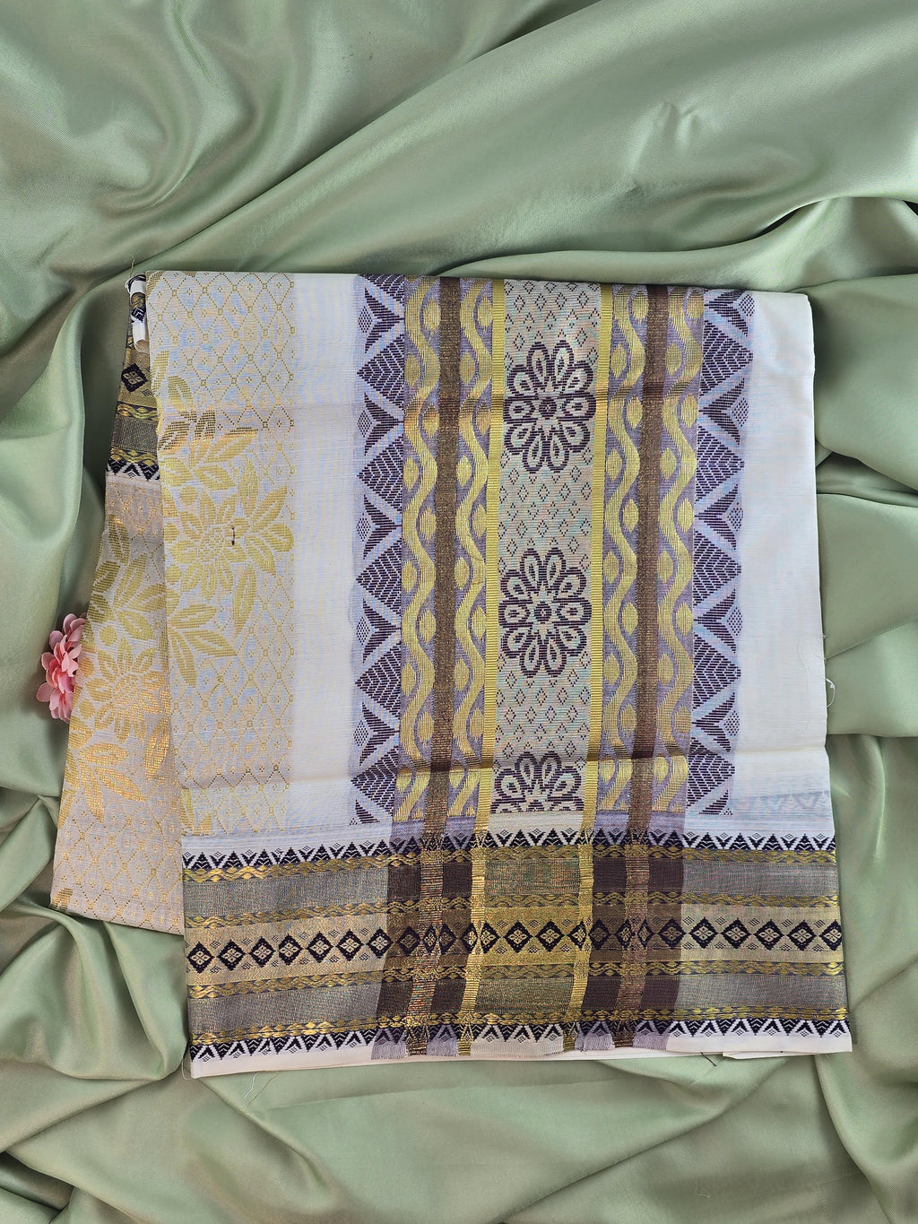 Cotton Kerala Traditional Saree
