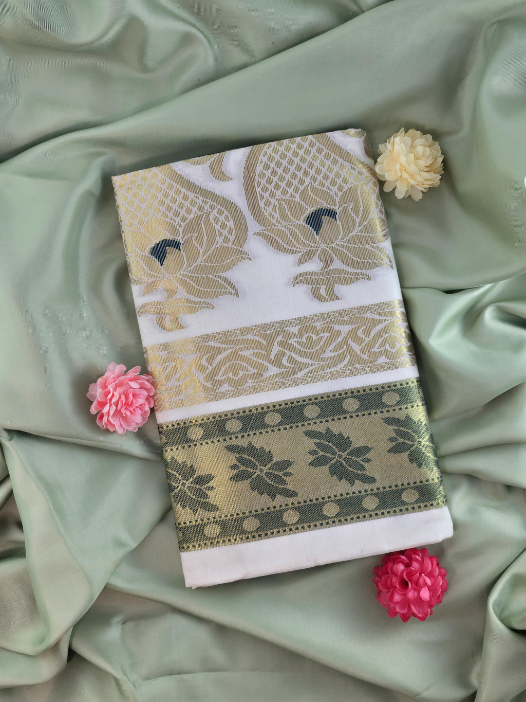 Cotton Kerala Traditional Saree