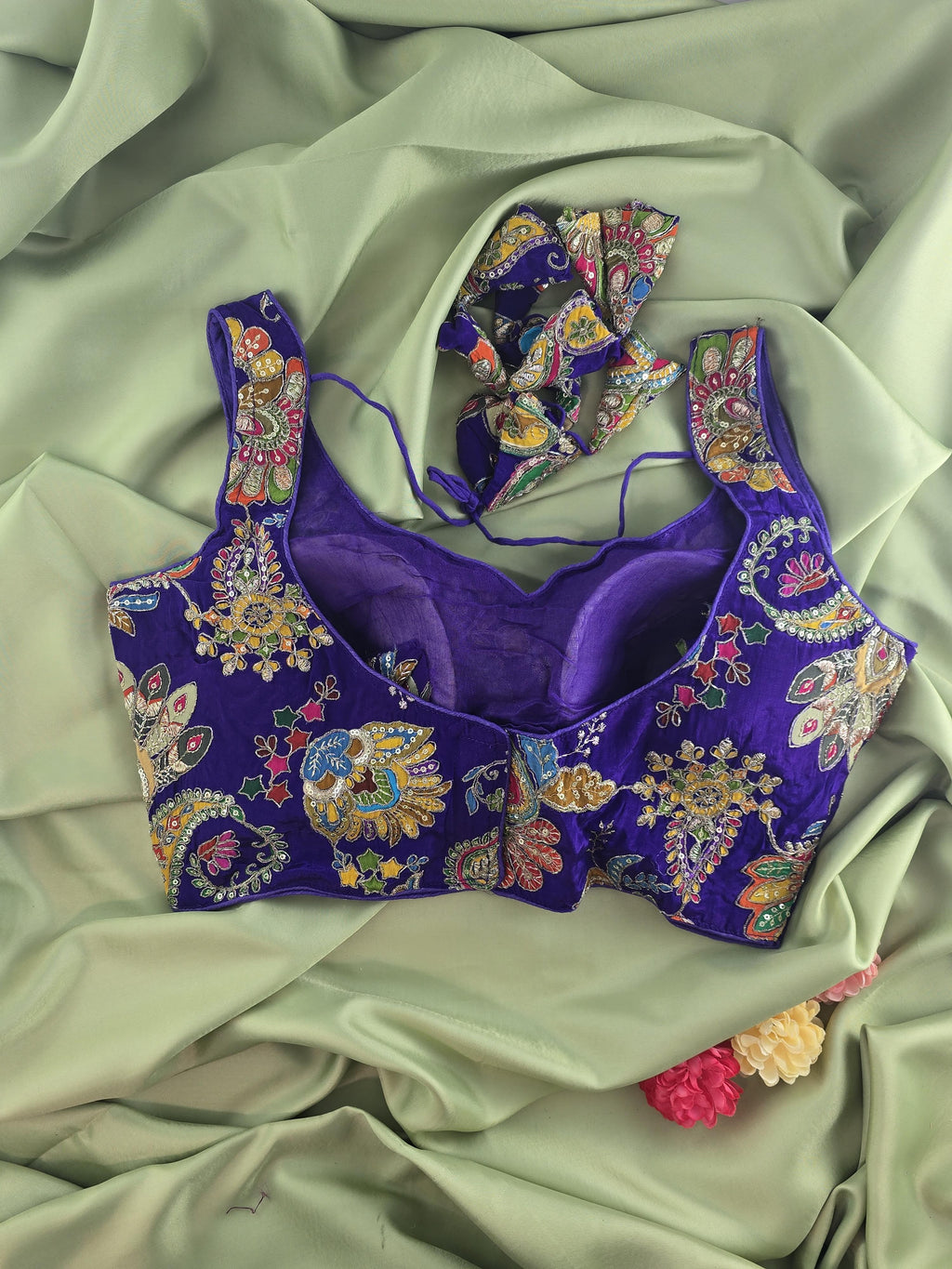 Setmundu and Readymade Blouse  Combo