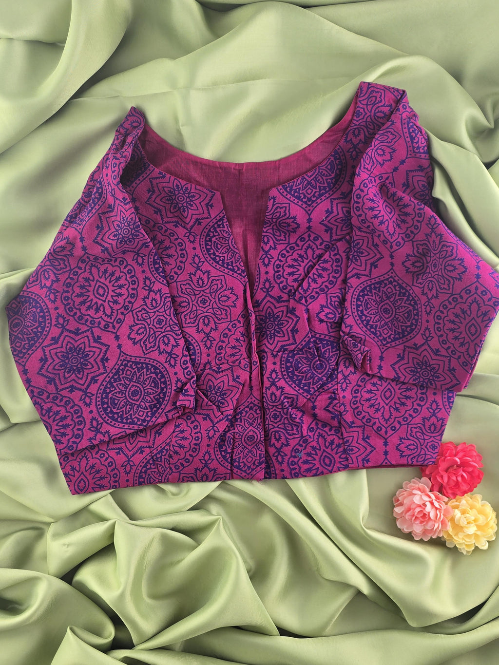 Setmundu and Readymade Blouse  Combo