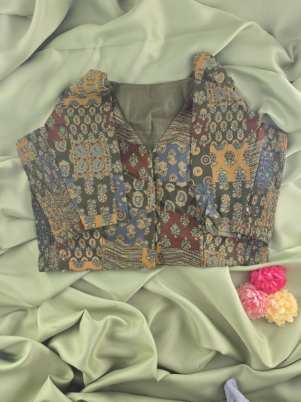 Setmundu and Readymade Blouse  Combo