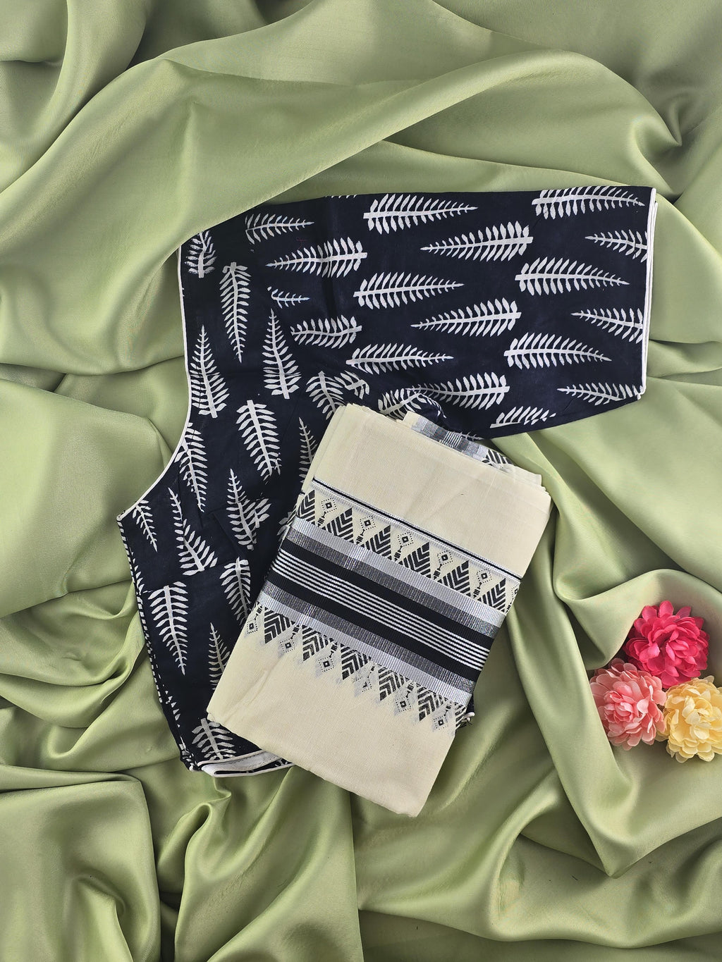 Setmundu and Readymade Blouse  Combo