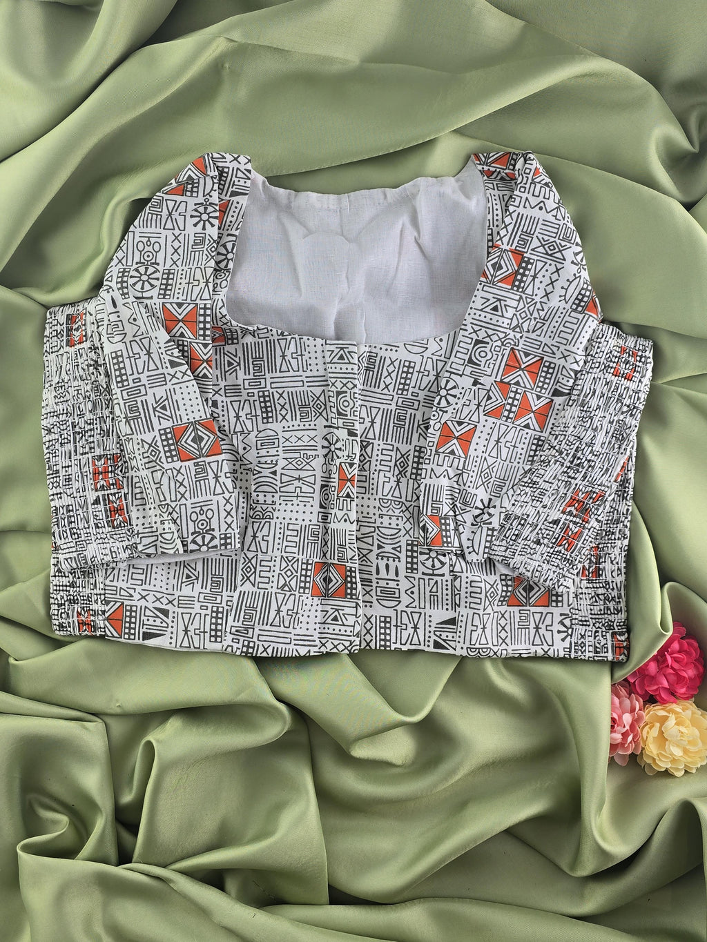 Setmundu and Readymade Blouse  Combo