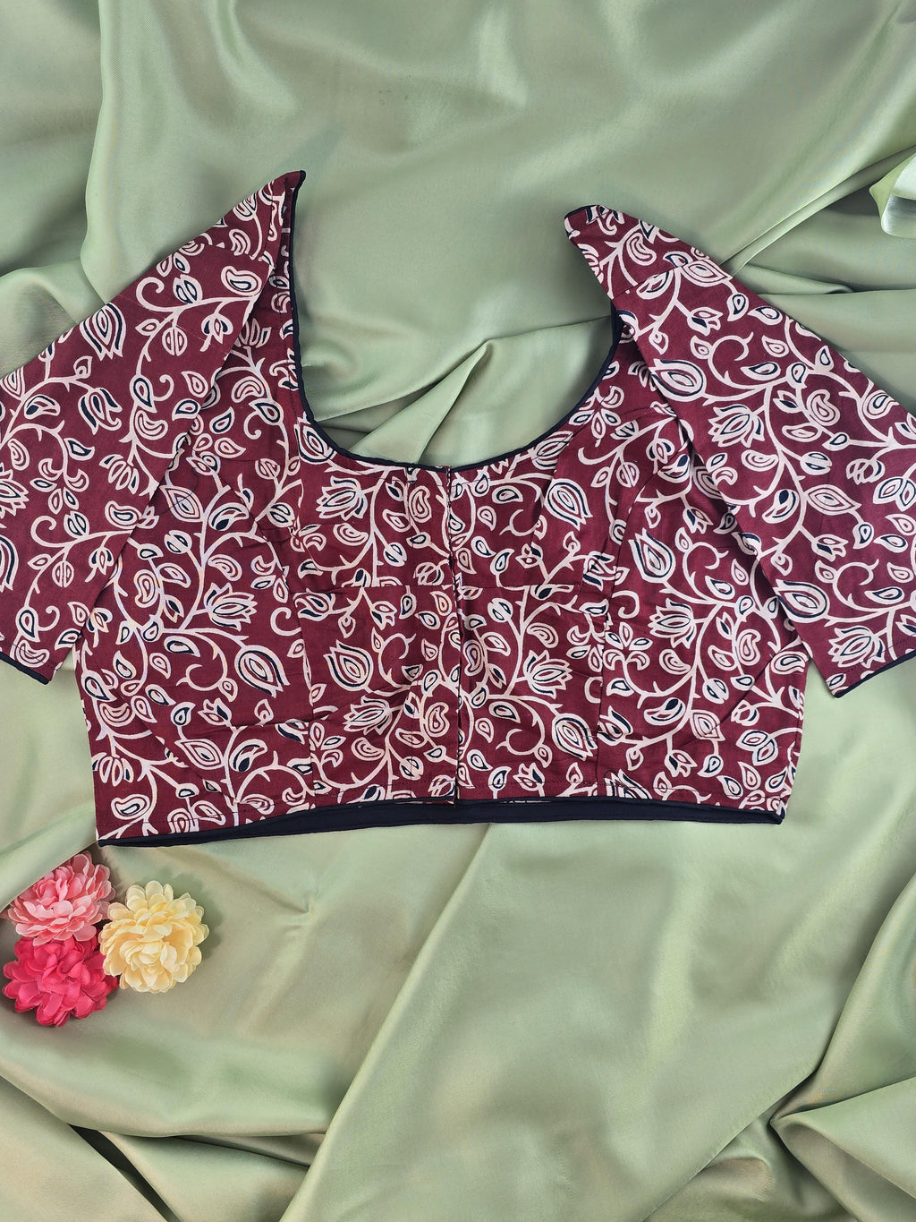 Setmundu and Readymade Blouse  Combo