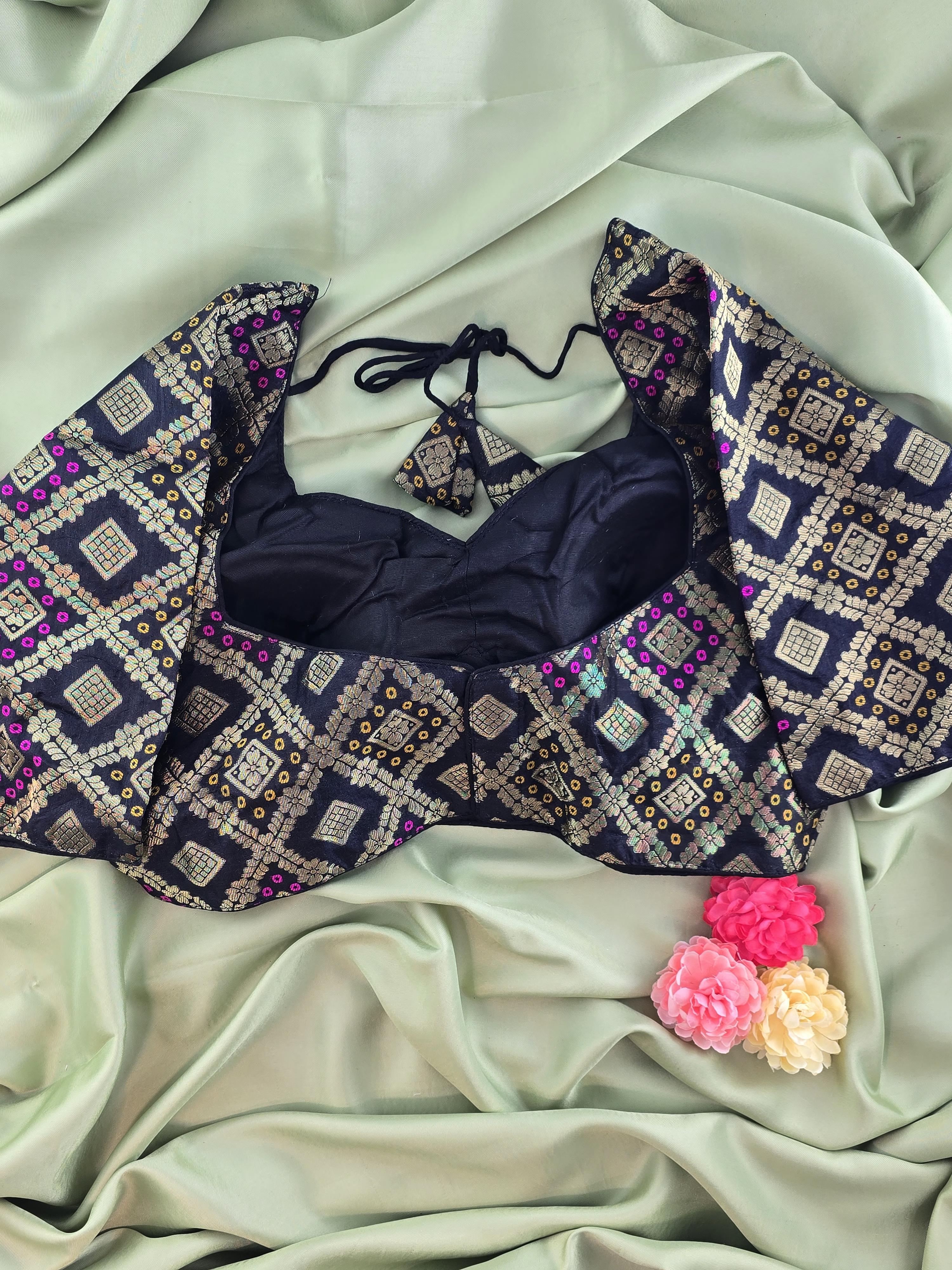 Setmundu and Readymade Blouse  Combo