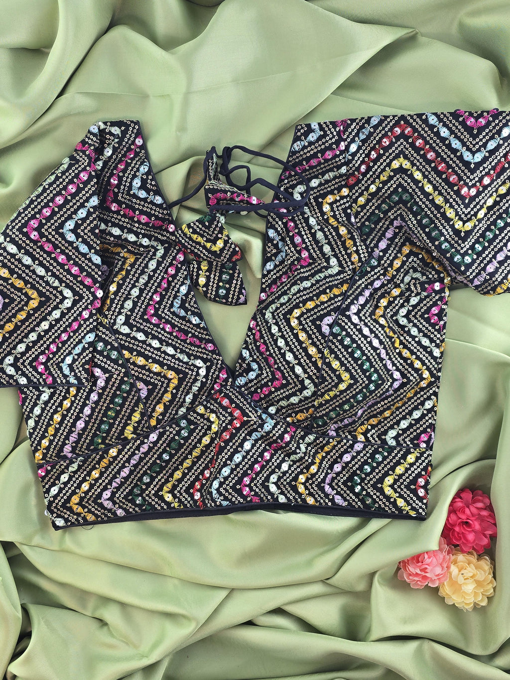 Setmundu and Readymade Blouse  Combo