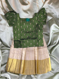 Kids skirt and top