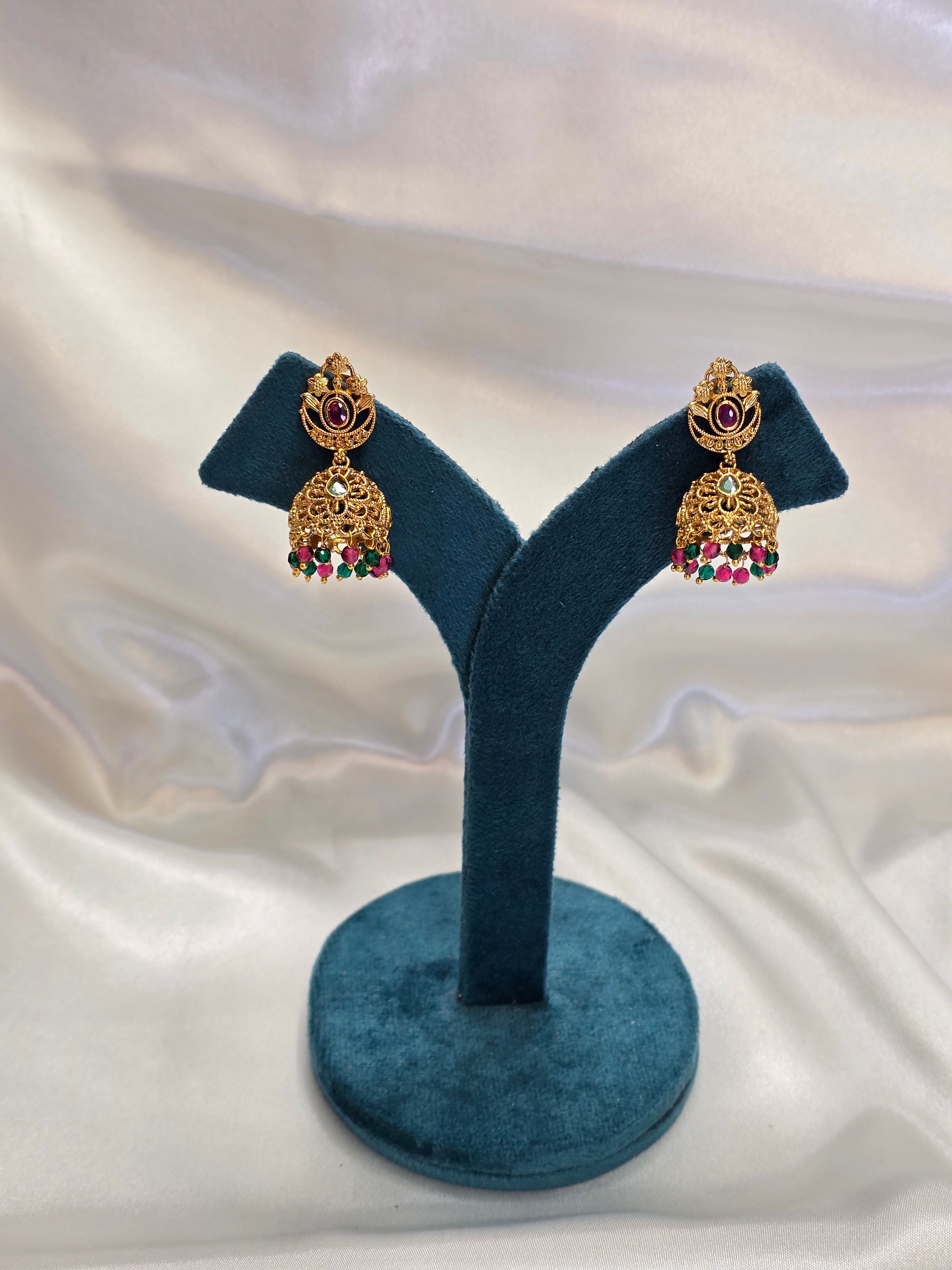 Jhumka/Jimikki