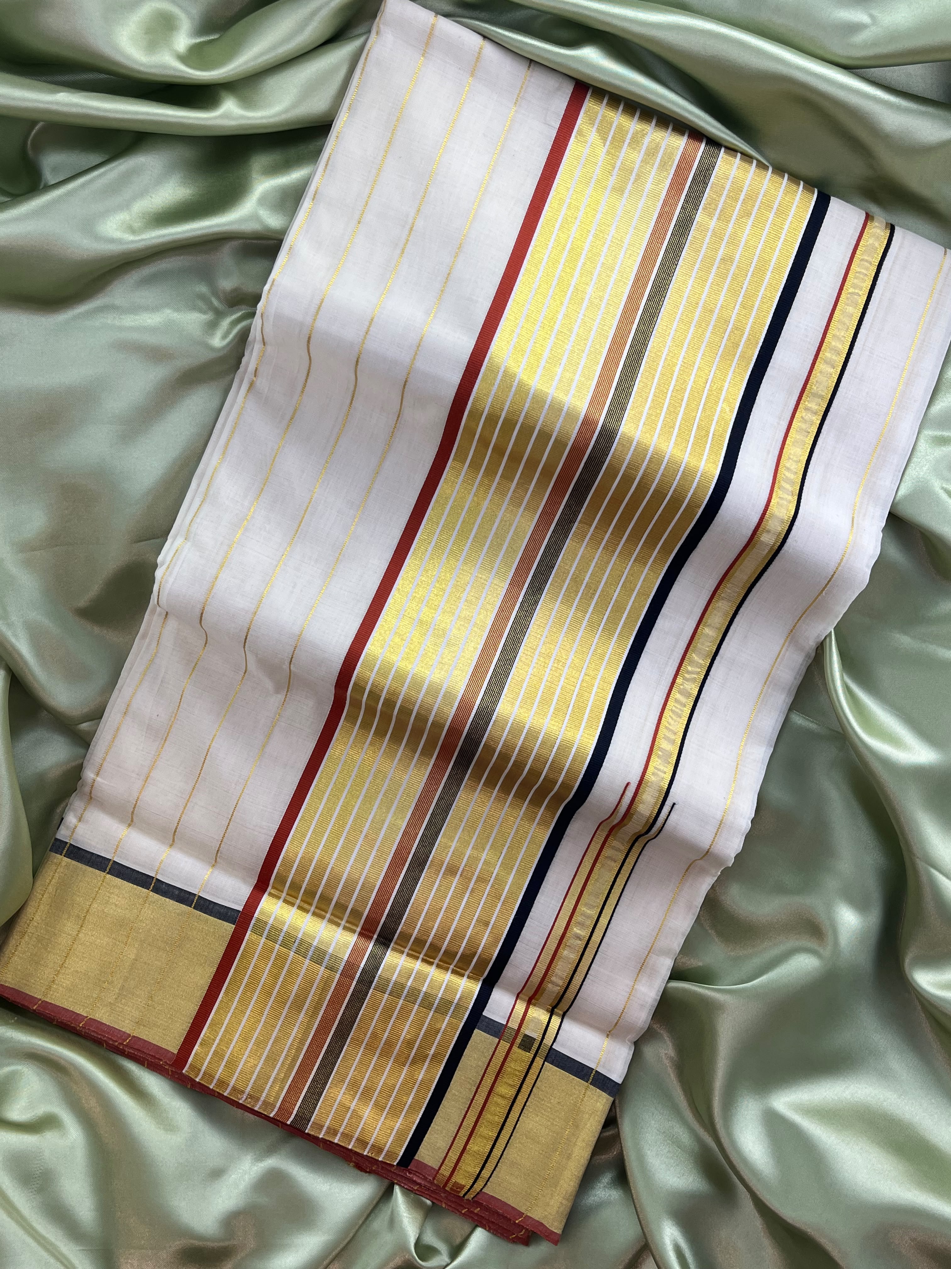 Premium handloom Kerala saree