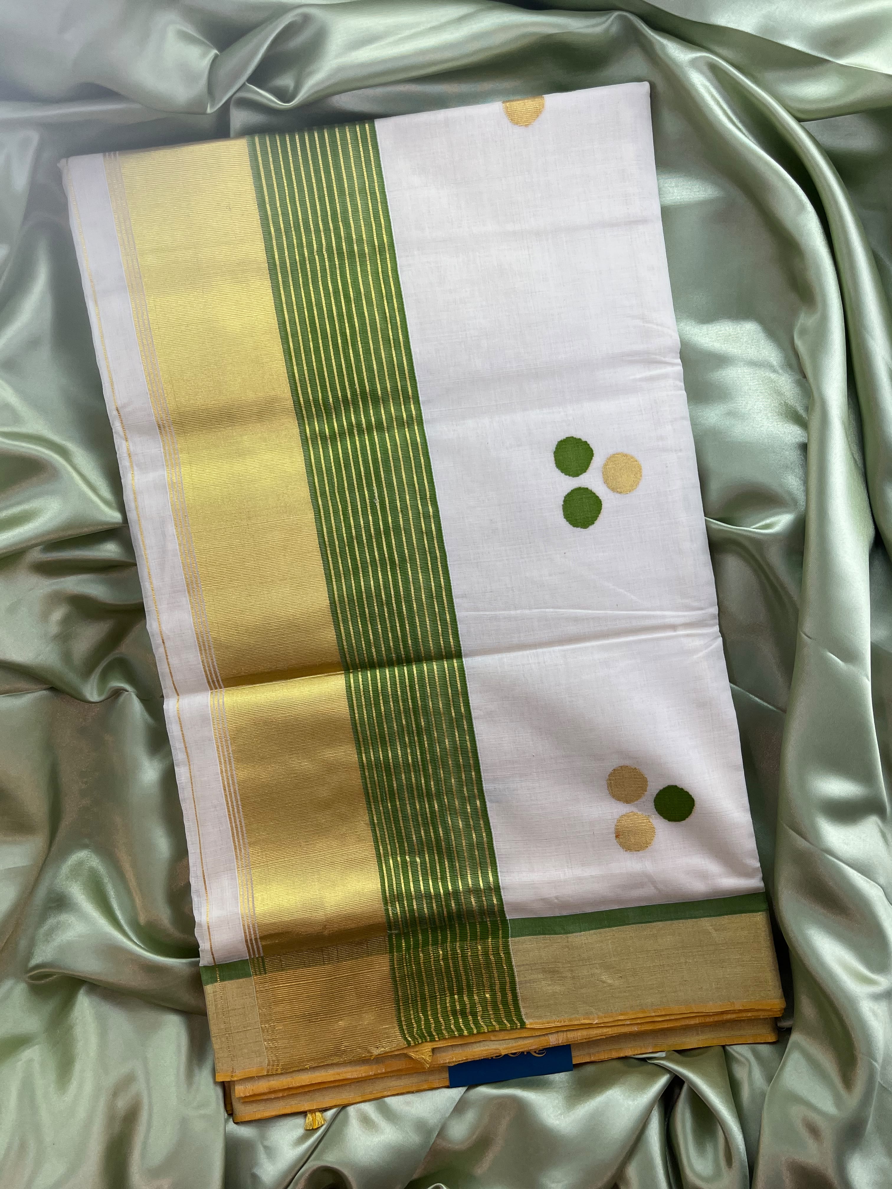 Premium handloom Kerala saree