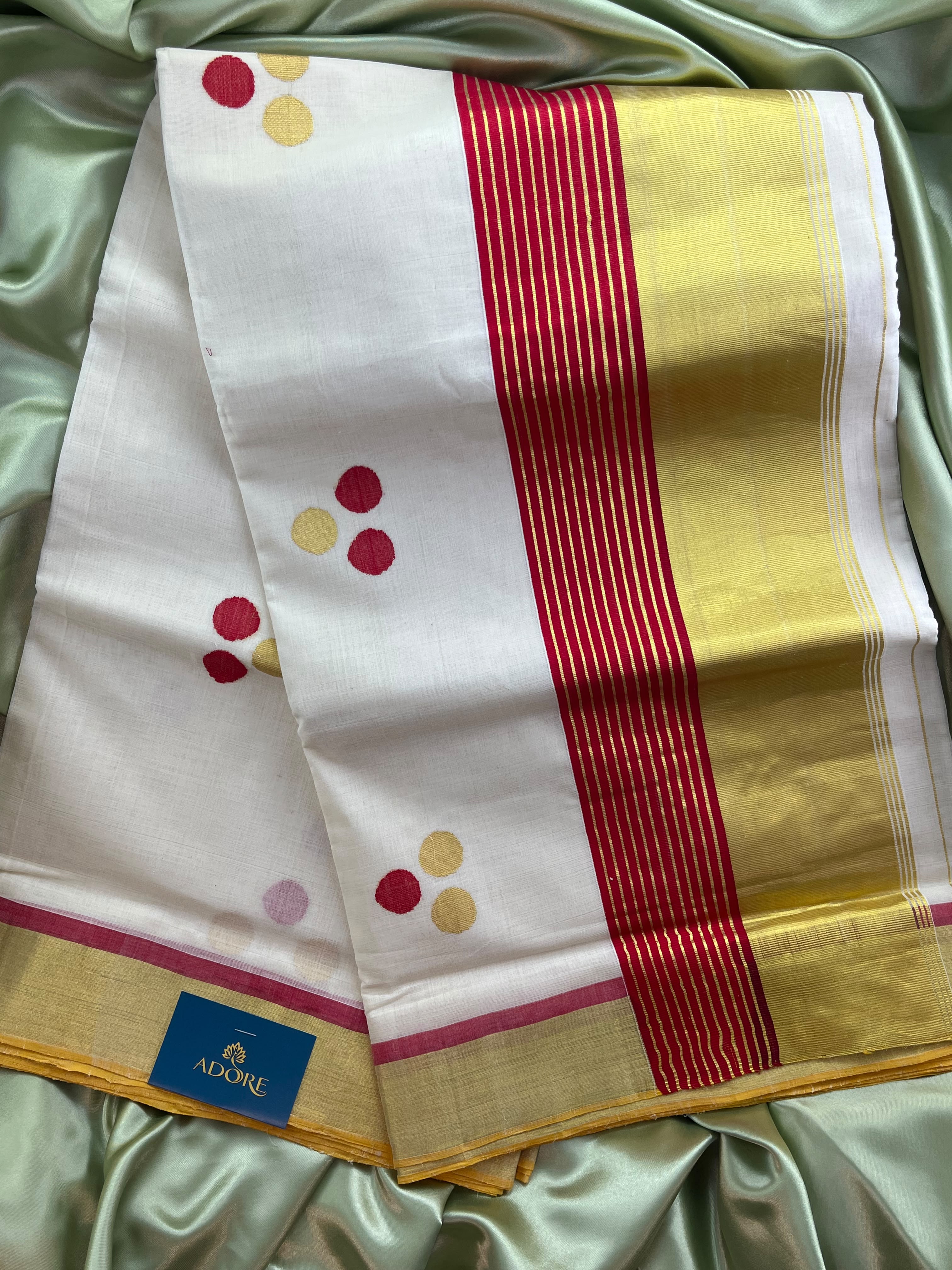 Premium handloom Kerala saree