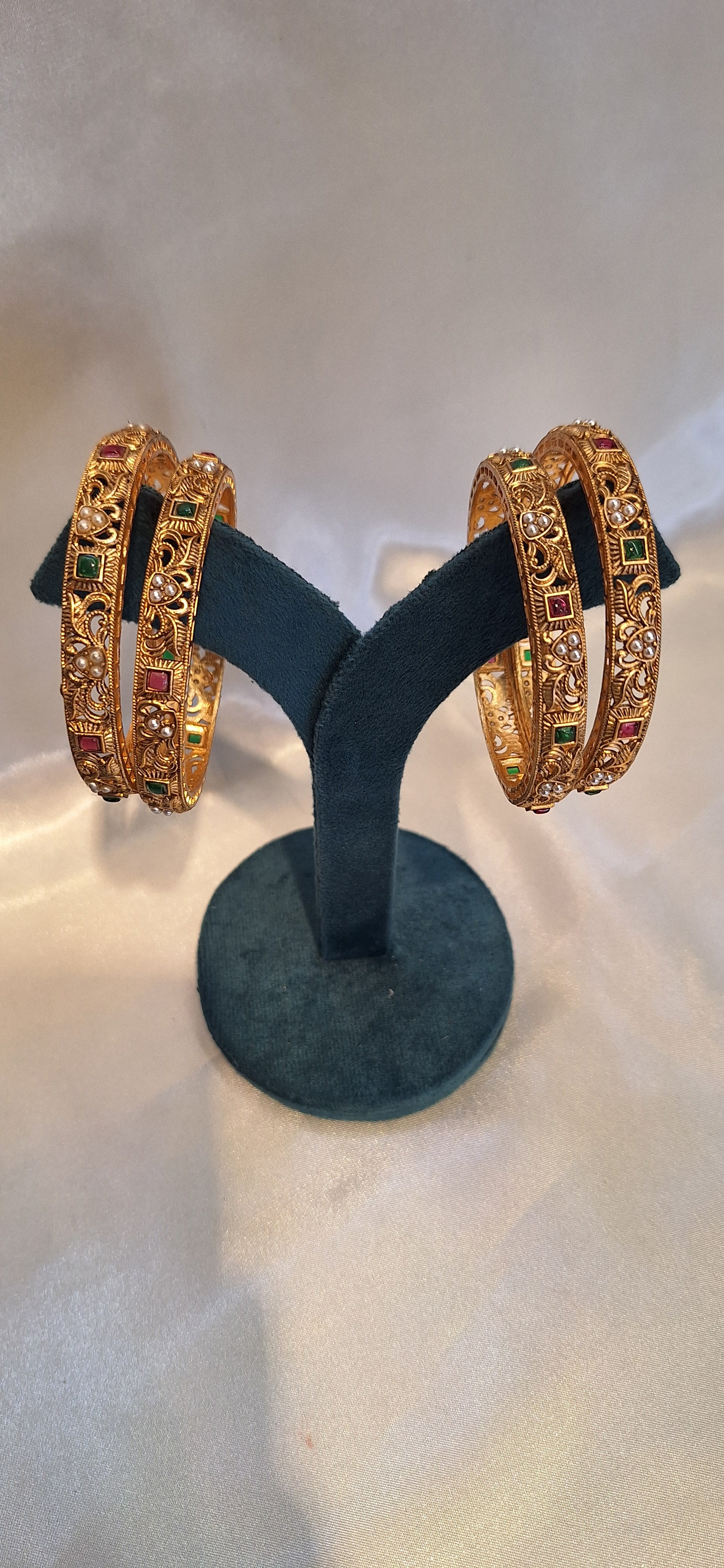 Bangle set