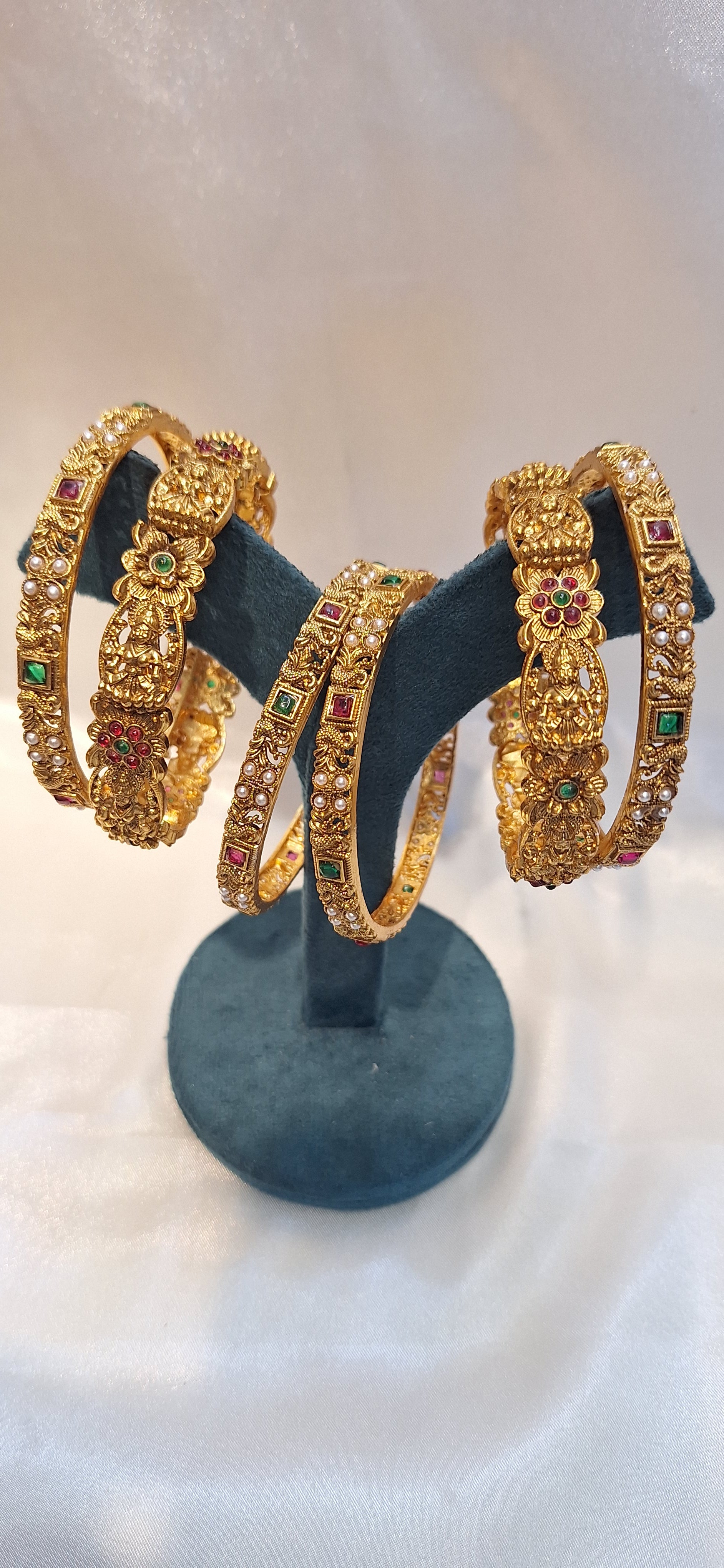 Bangle set